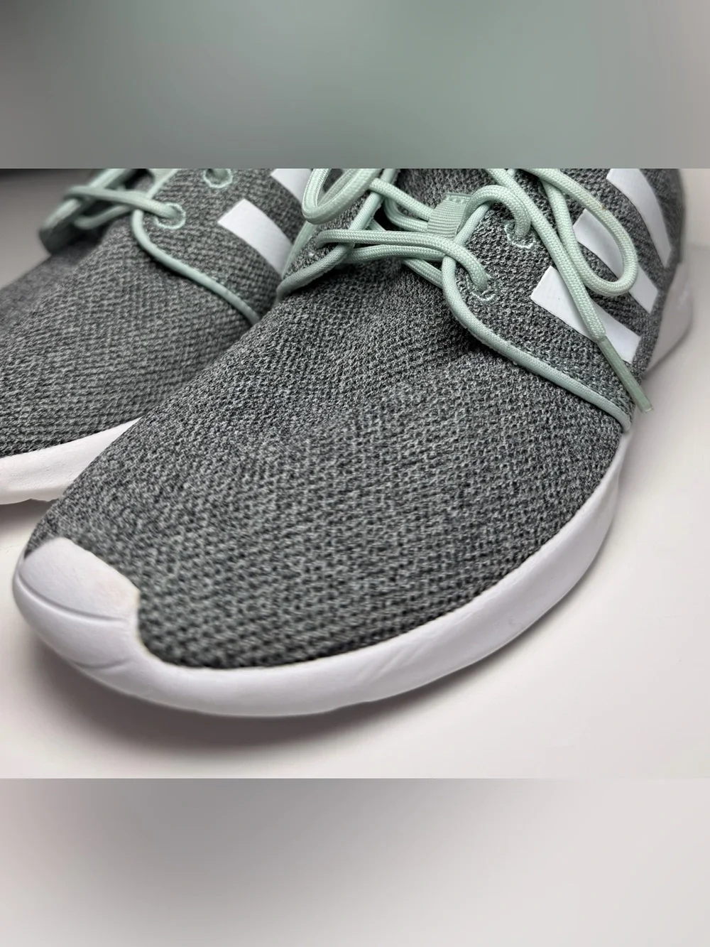 Adidas Womens 8.5 Cloudfoam QT Racer Sneakers Running Shoes Gray White Green